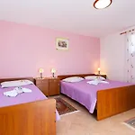 Alice Oasis - * Poreč