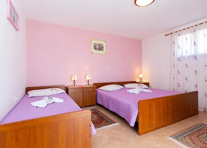 Alice Oasis - * Poreč