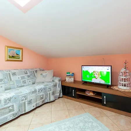 Apartments Alice Green Oasis - Апартаменты Пореч