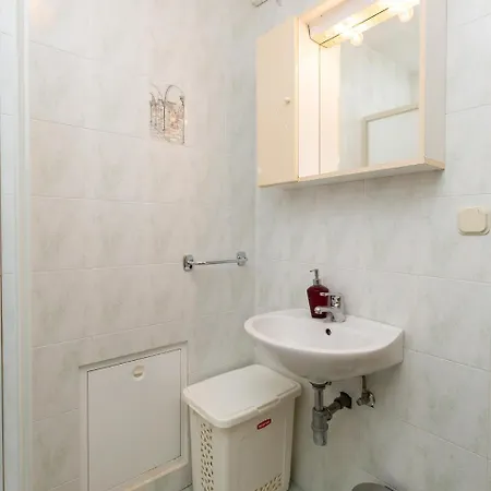 Apartments Alice Green Oasis - Апартаменты Пореч