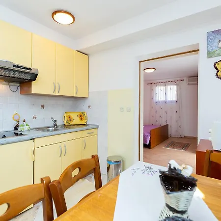 Apartments Alice Green Oasis - Пореч